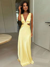 Cocolii robe longue en satin noeud papillon dos nu décolleté plongeant sans manches femme élégant invité mariage pour une soirée d'été